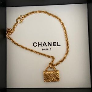 Vintage Chanel necklace